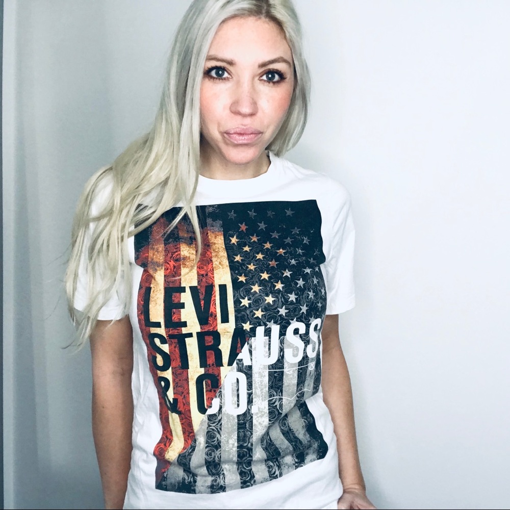 Levi Strauss // Memorial Day White Flag Tee - Picture 3 of 8